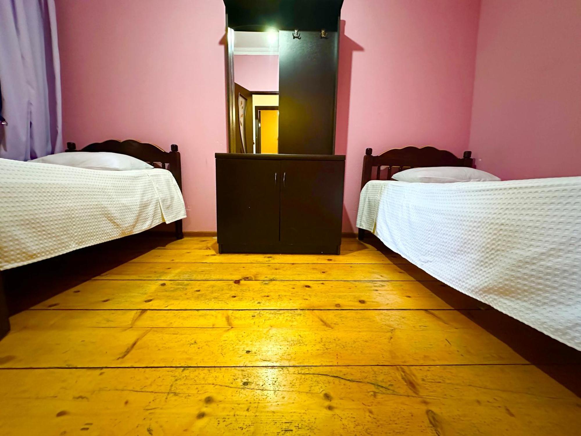 Mziuri Guest House 메스티아 외부 사진