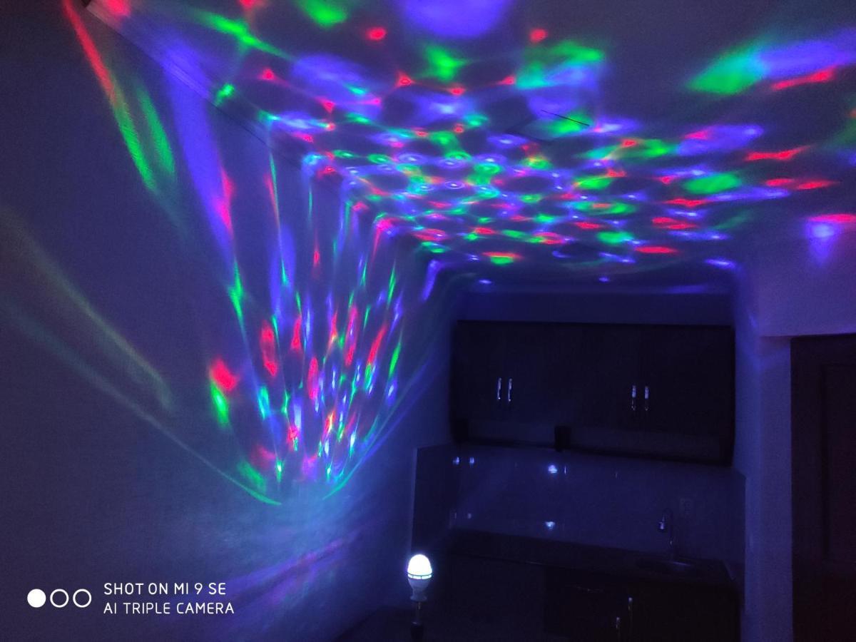 Mziuri Guest House 메스티아 외부 사진